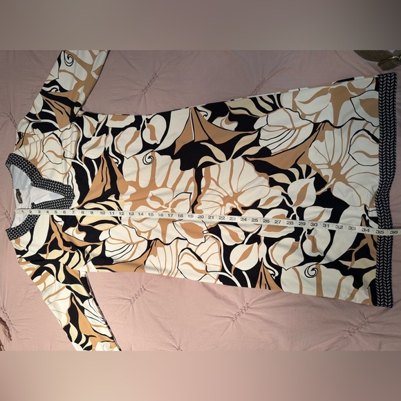 J. McLaughlin dress - NWOT- XS. Multicolored straight style - Picture 8 of 11